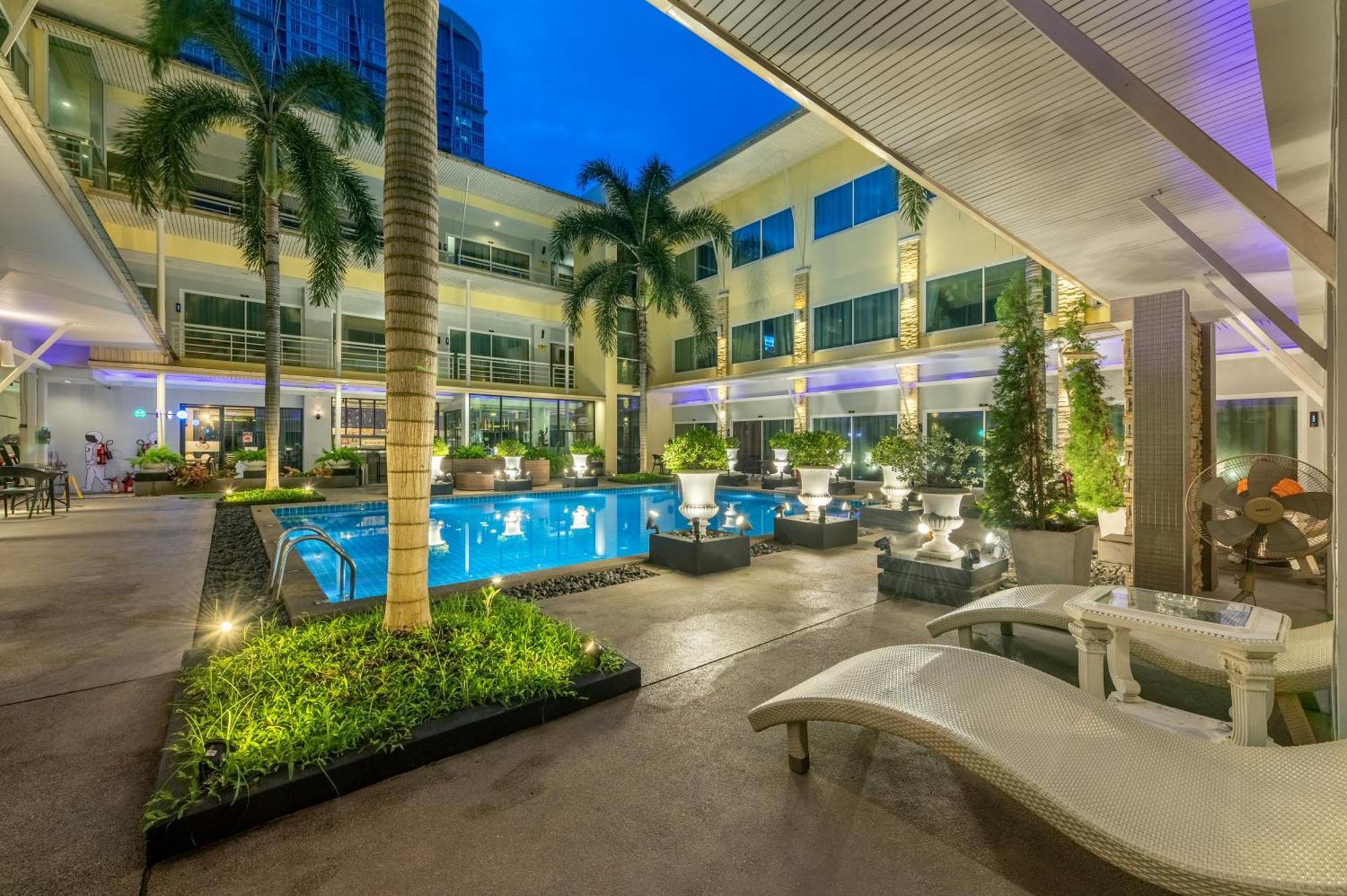 Qiu Hotel Sukhumvit Sha Plus Bangkok Exterior foto