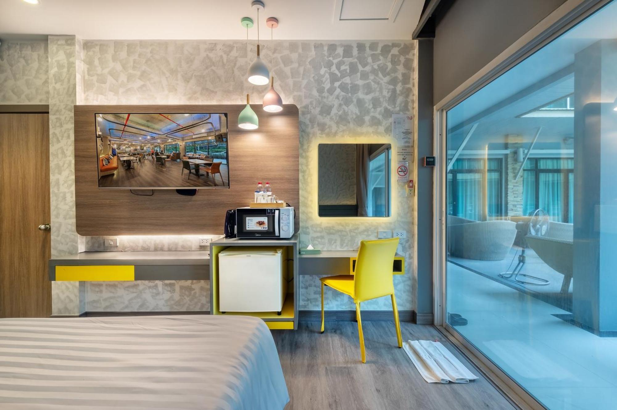 Qiu Hotel Sukhumvit Sha Plus Bangkok Exterior foto